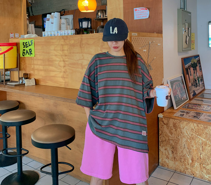 アンドダンガラオーバーフィットパッチ半そでロングTシャツ