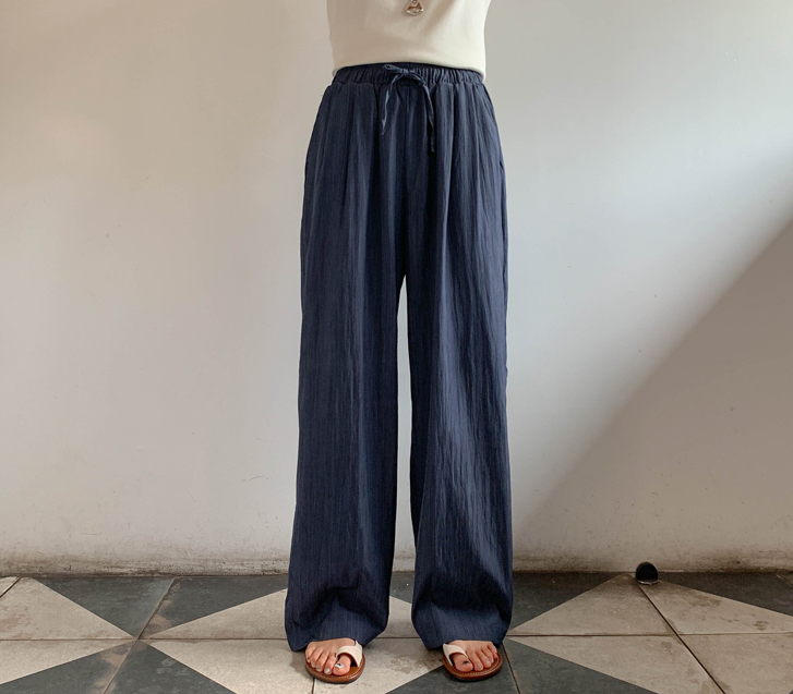 レーンナイロンバンディングワイドパンツ