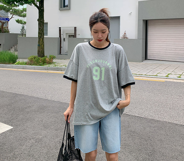 91レタリング配色半そでTシャツ